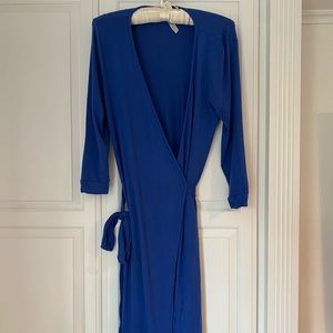 Ava & Aiden blue wrap dress